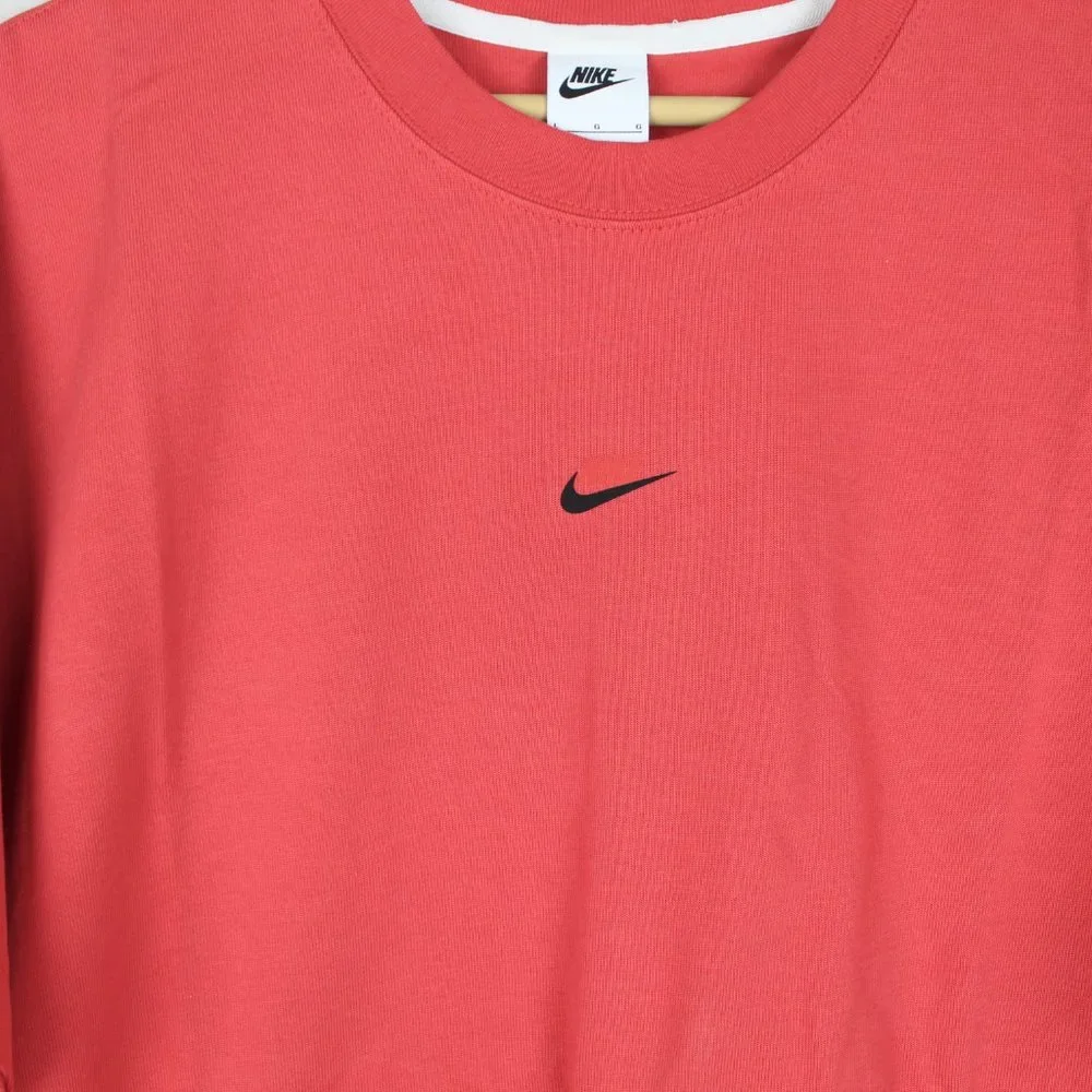 Nike color lobster